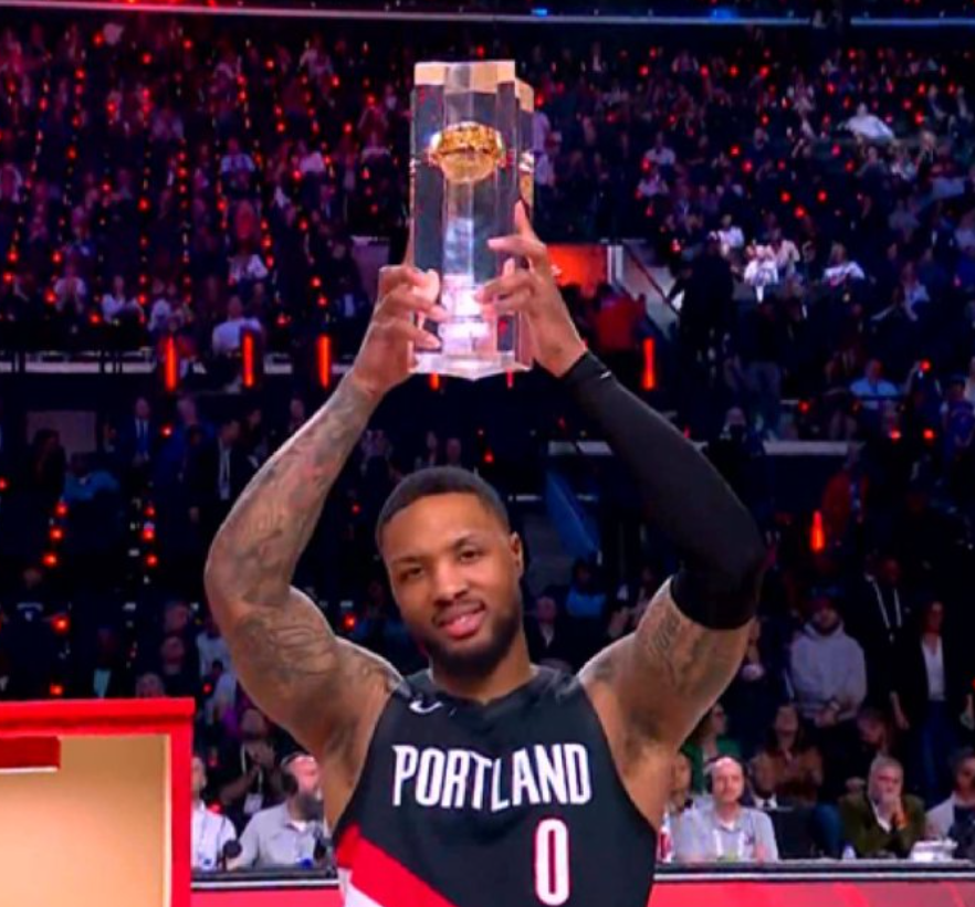 一场没打就夺冠！3冠在手，利拉德太有统治力了！