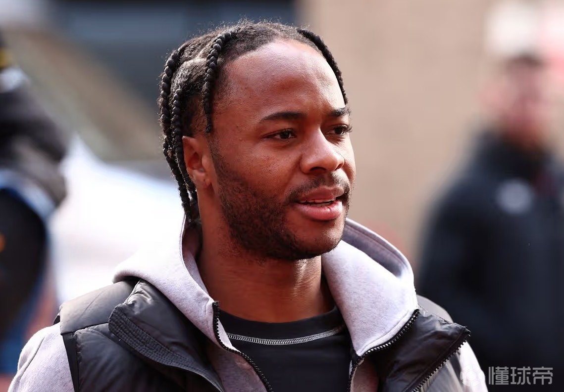 足球专家：范佩西并不特别受球迷待见，斯特林的到来会很有趣